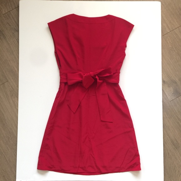 Gianni Bini Red Silk like Back Sash Dress Size 2 - Picture 8 of 8